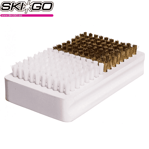 Щётка SKIGO Combi Brush в магазине Sport-Nordic.ru.