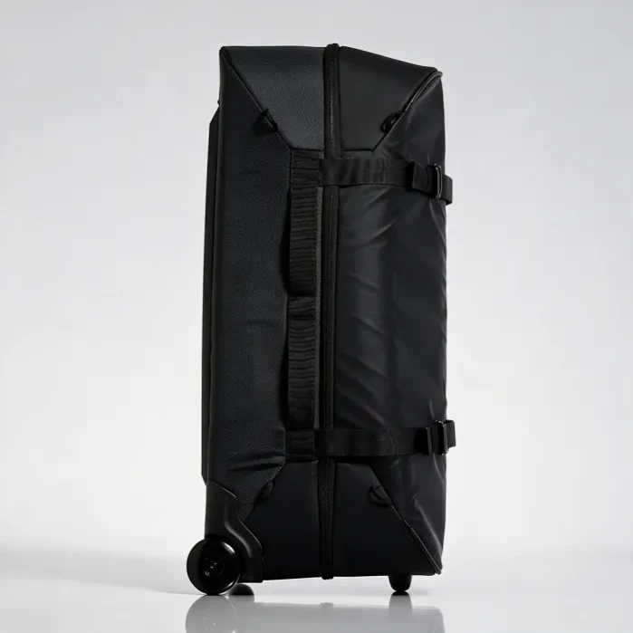 Сумка SWIX Wheeled Duffel 120л